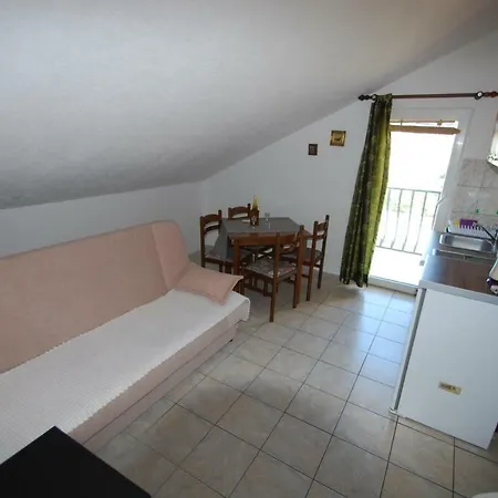 Batinic Apartmani Omis Exterior photo